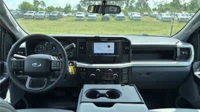 2026 Ford Super Duty F-450 DRW XL CHASSIS ONLY