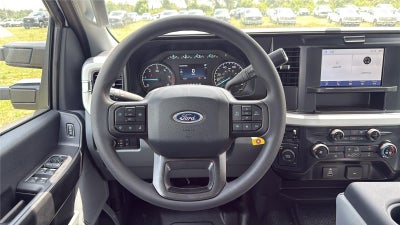 2026 Ford Super Duty F-450 DRW XL CHASSIS ONLY