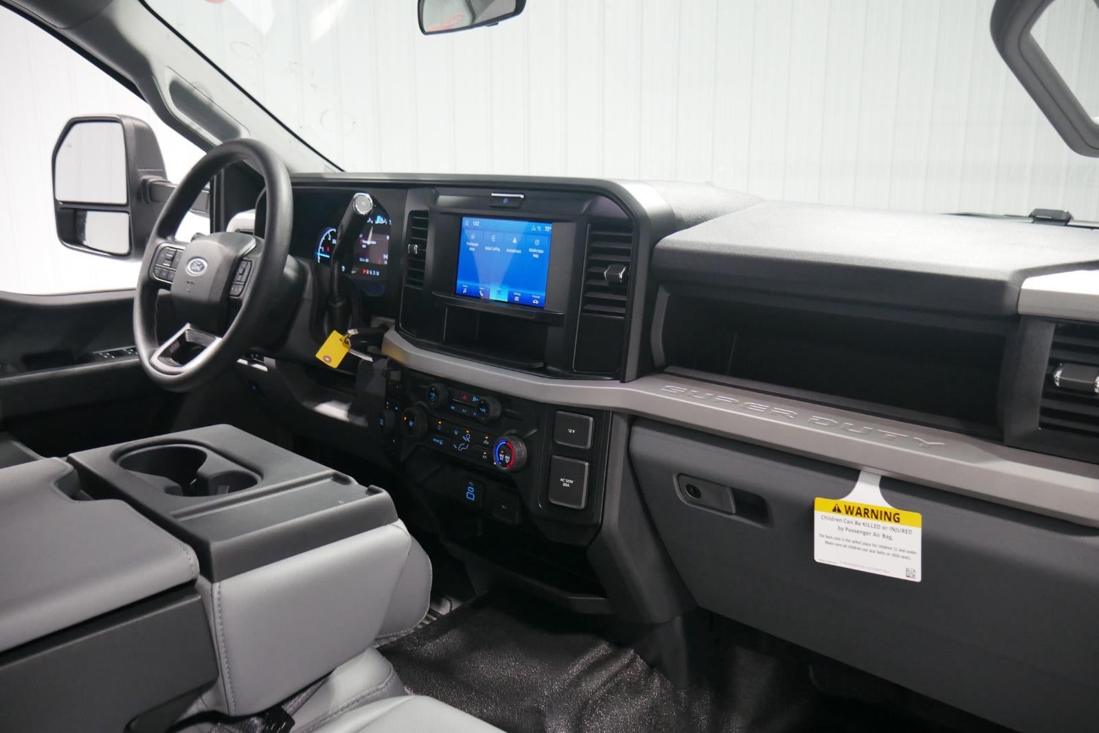 2026 Ford Super Duty F-450 DRW XL