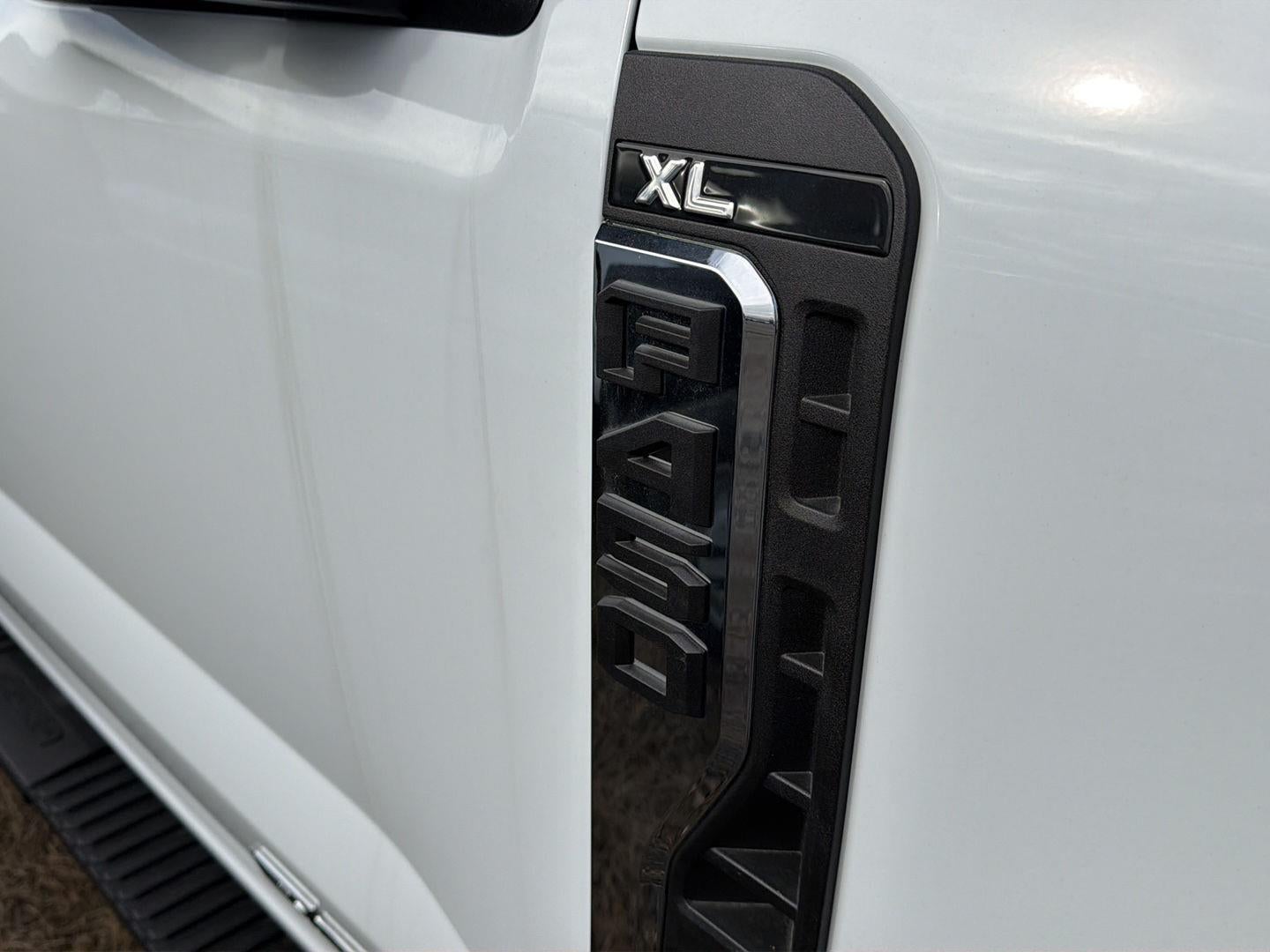 2026 Ford Super Duty F-450 DRW XL