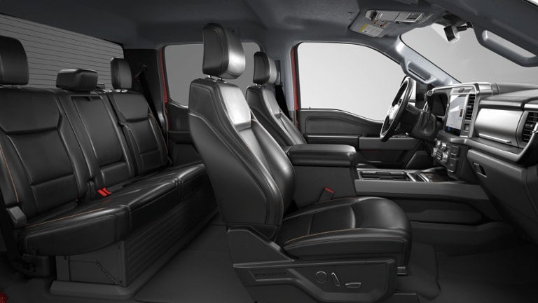 2026 Ford F-450 F-450® LARIAT®