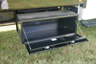 2025 Ford Super Duty F-550 DRW XL