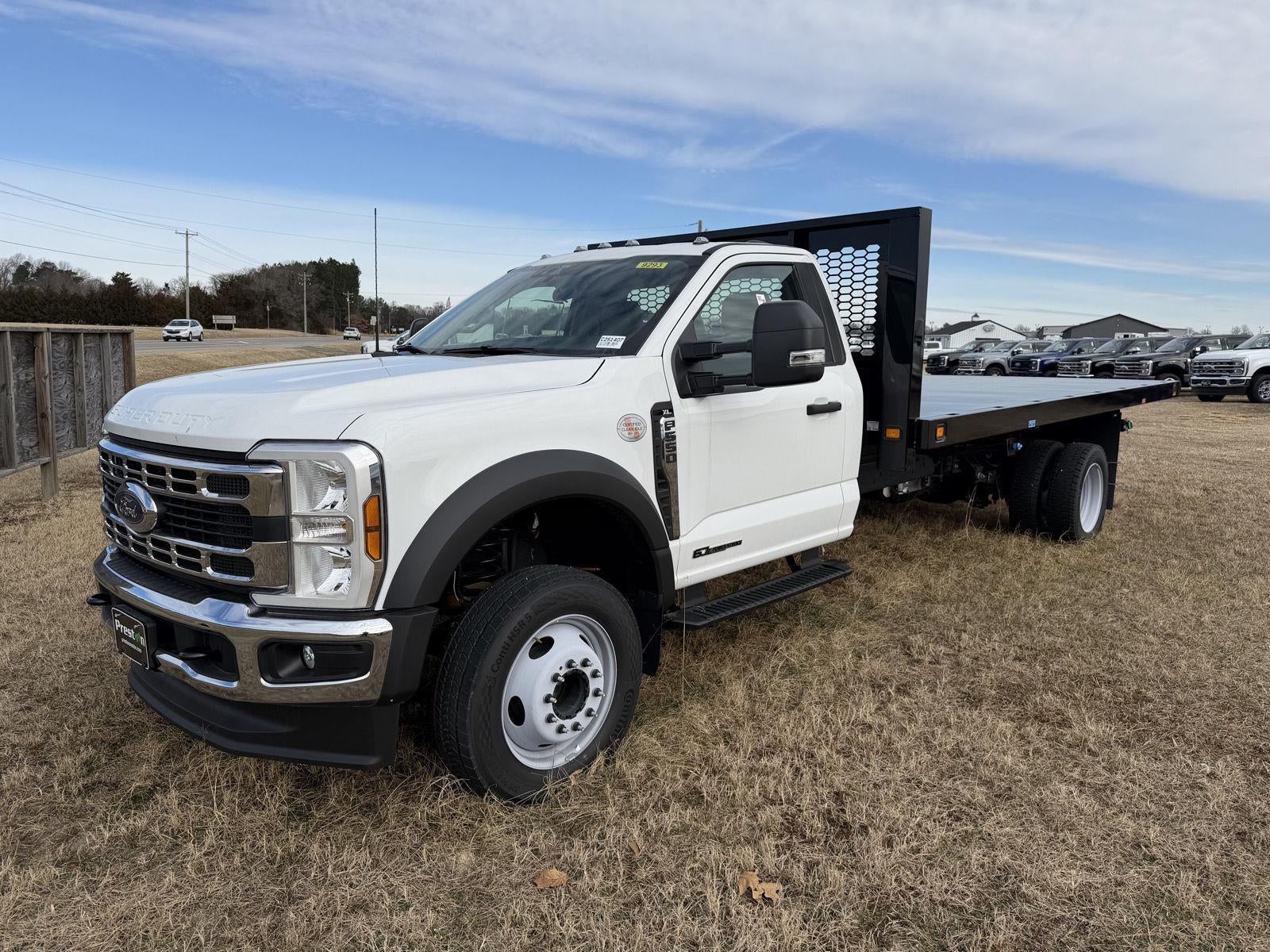 2025 Ford Super Duty F-550 DRW XL