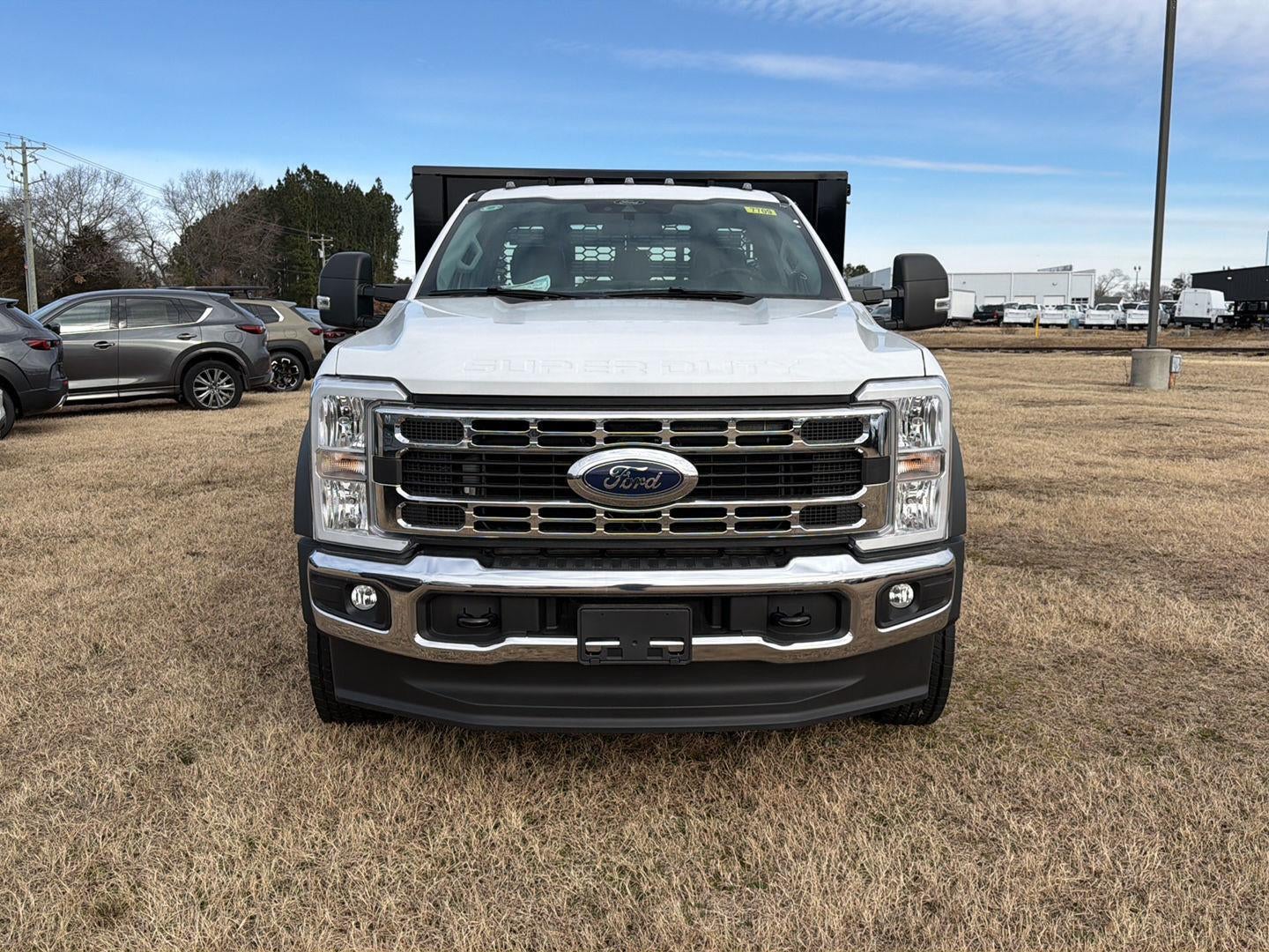 2025 Ford Super Duty F-550 DRW XL