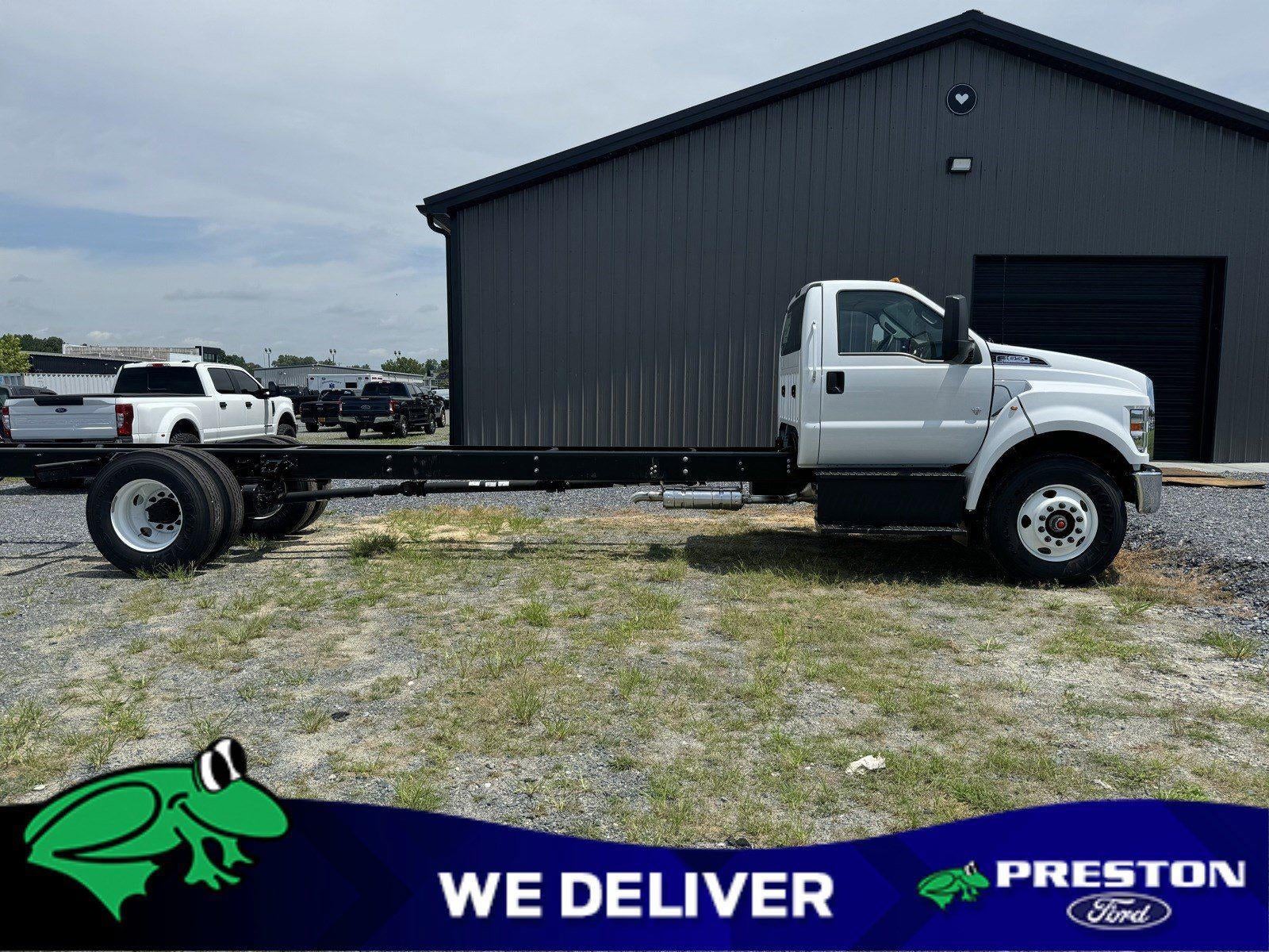 2025 Ford F-650 Straight Frame Gas F-650 SD Gas Straight Frame