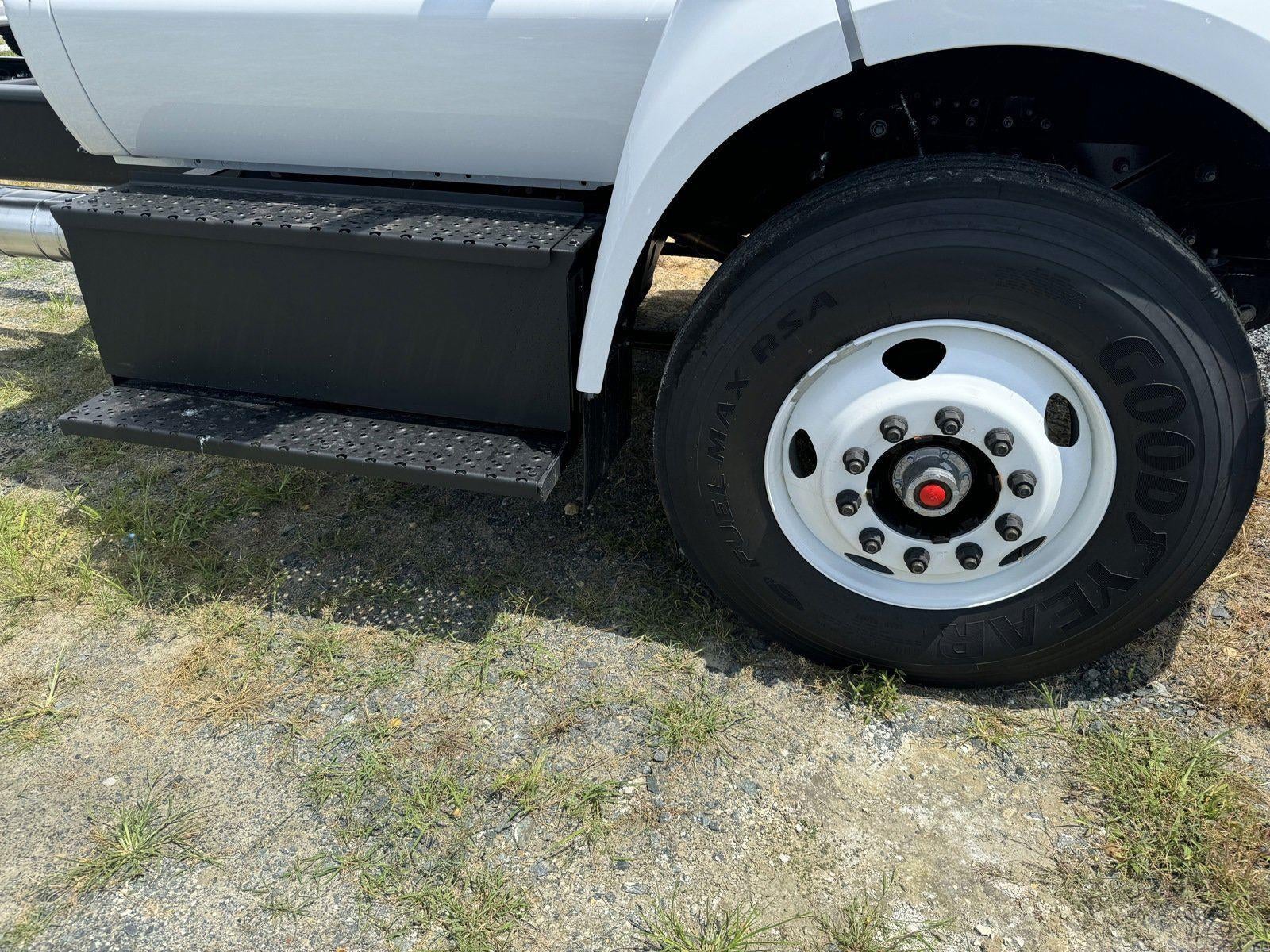 2025 Ford F-650 Straight Frame Gas F-650 SD Gas Straight Frame