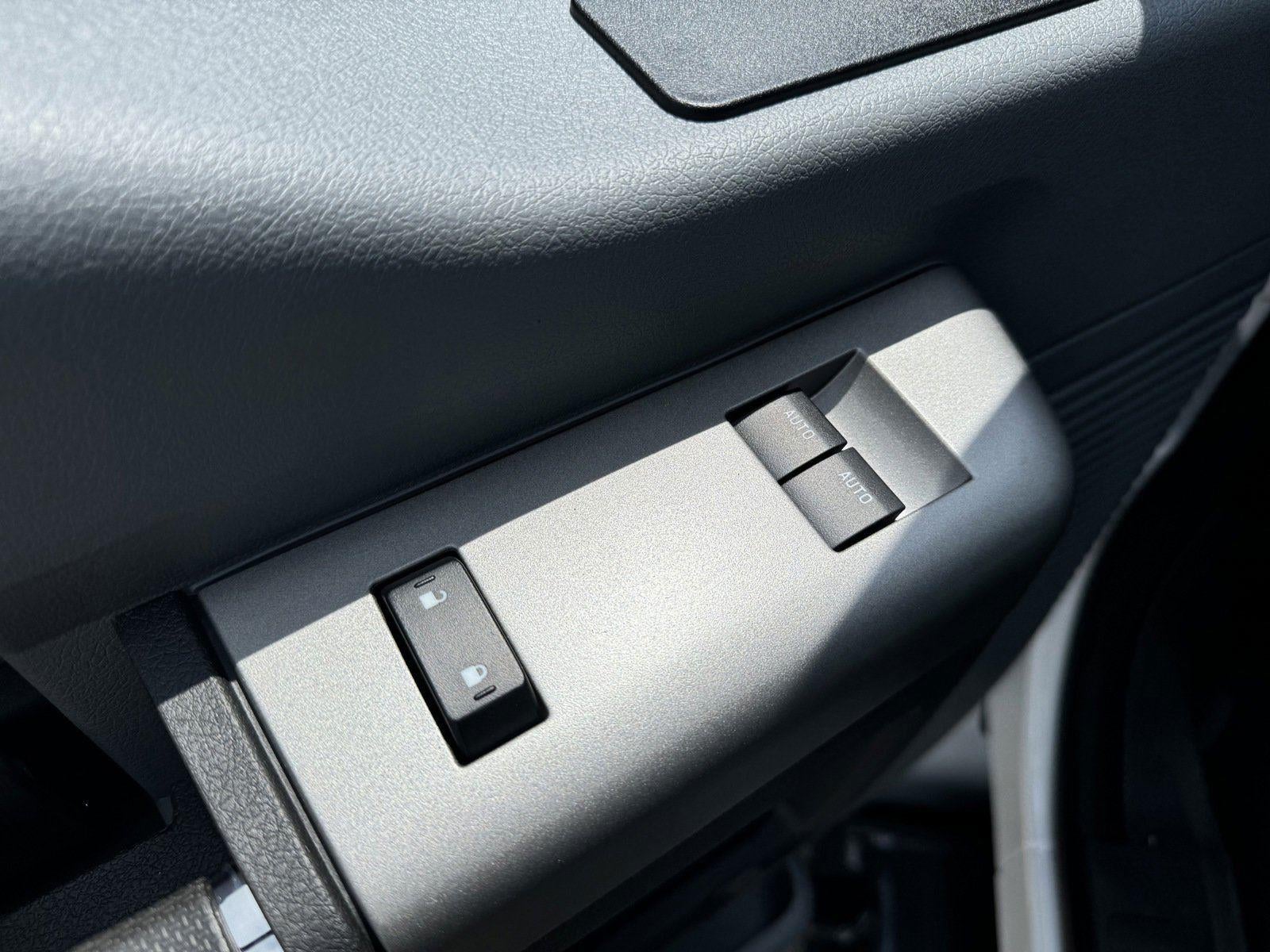 2025 Ford F-650 Straight Frame Gas F-650 SD Gas Straight Frame