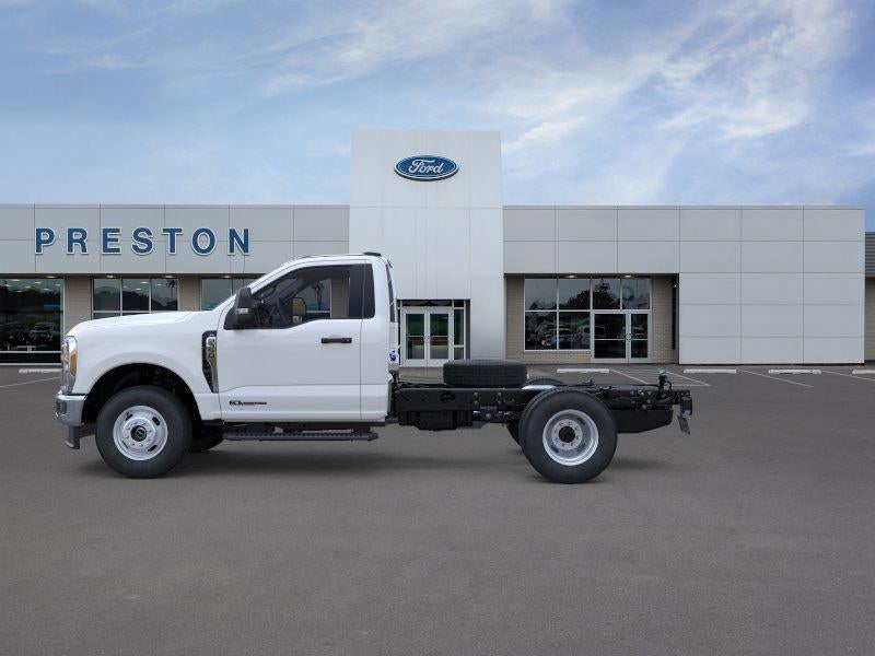 2026 Ford Super Duty F-350 DRW XL