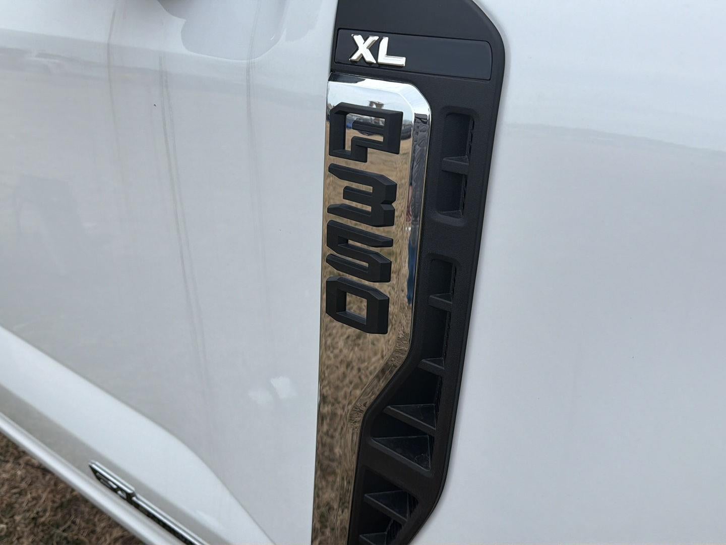 2026 Ford Super Duty F-350 DRW XL