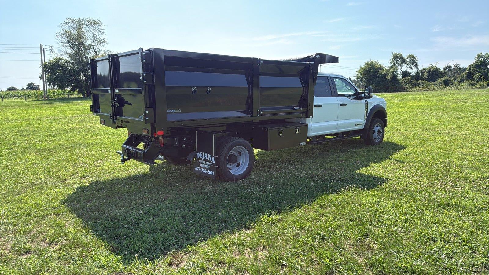 2026 Ford Super Duty F-550 Drw 12' DYNAPRO LANDSCAPE DUMP, FULL CAB SHIELD, MANUAL TARP, COMBO HITCJ, 48" UNDERBODY TOOLBOX
