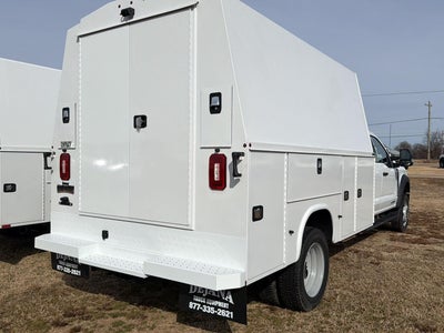 2026 Ford Super Duty F-550 DRW XL