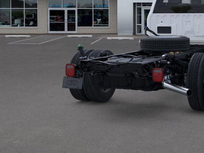 2025 Ford Super Duty F-550 DRW XL CHASSIS ONLY