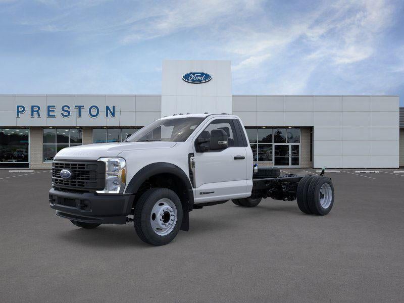 2025 Ford Super Duty F-550 DRW XL