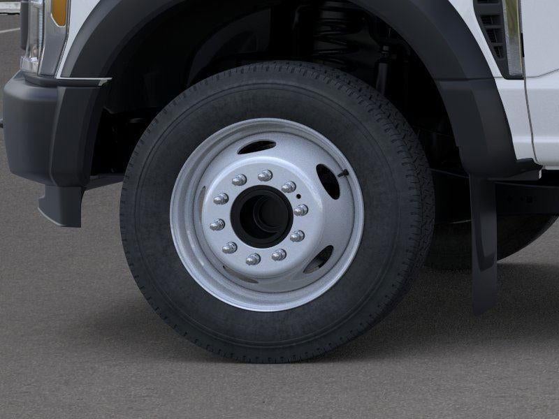 2025 Ford Super Duty F-550 DRW XL CHASSIS ONLY