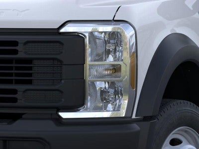2025 Ford Super Duty F-550 DRW XL