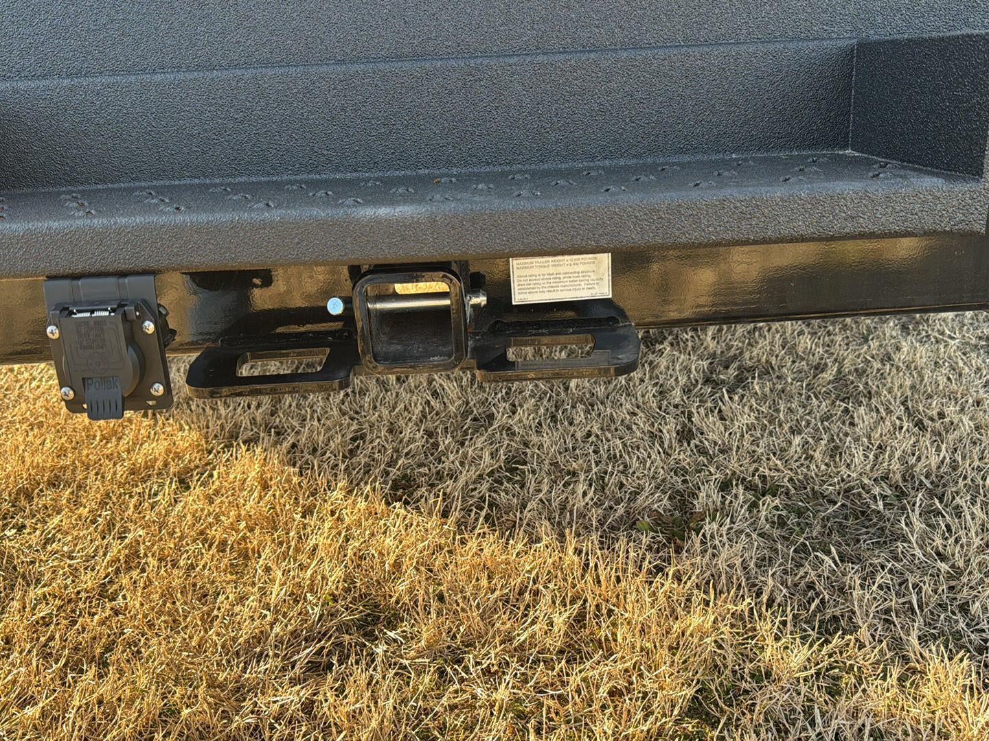 2026 Ford E-Series Cutaway 10' KNAPHEIDE KUV UTILITY VAN, MASTER LOCKING SYSTEM, CLASS V HITCH, 3 BOW LADDER RACK