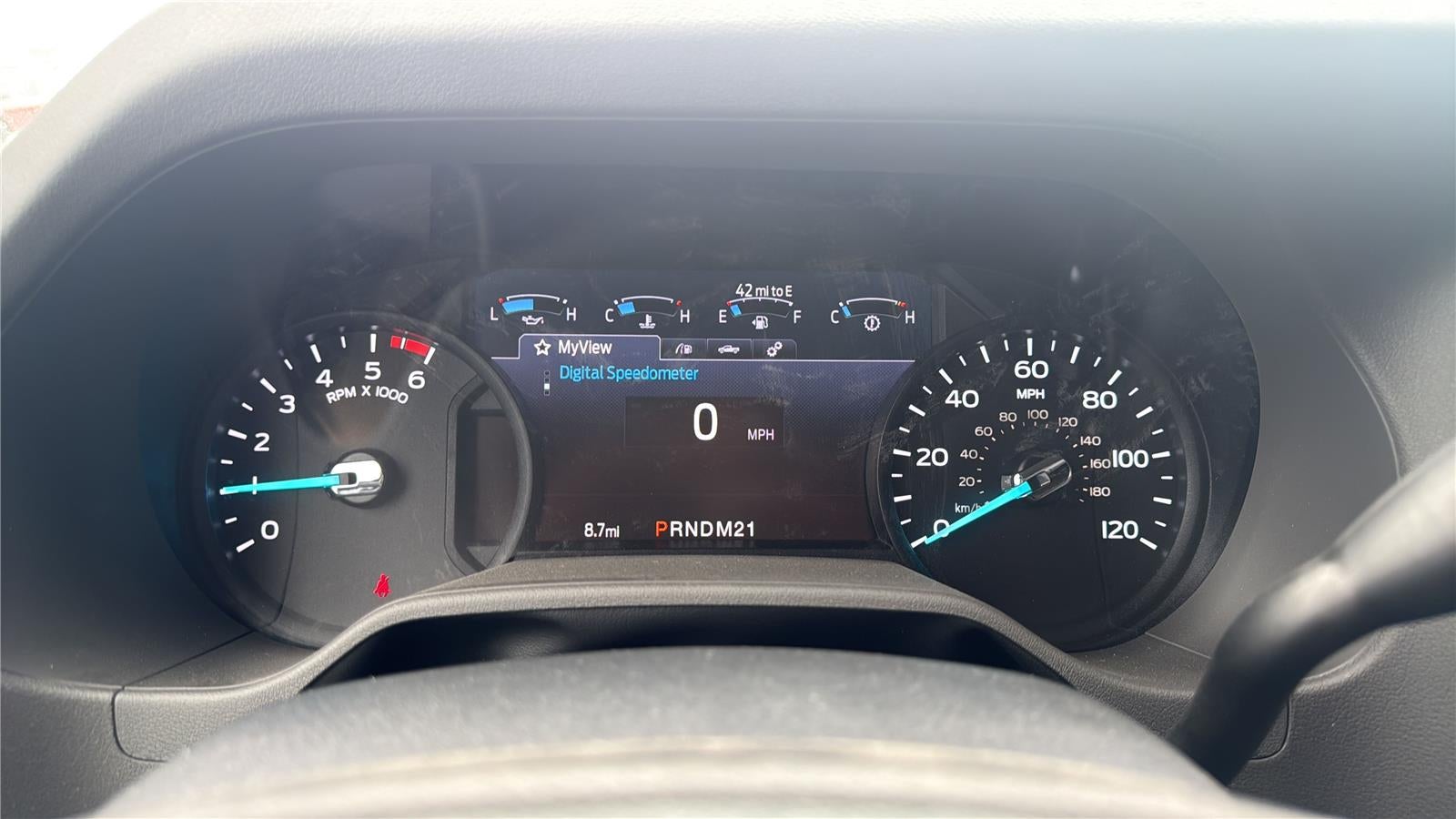 2027 Ford E305t E-350 SRW