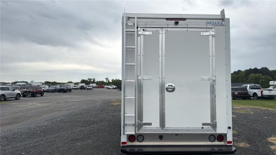 2027 Ford E305t E-350 SRW