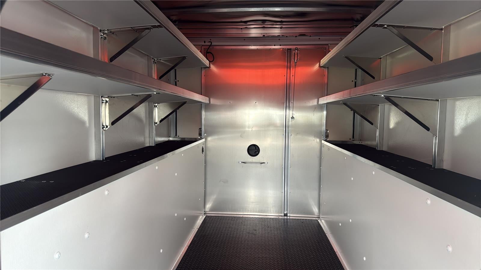 2027 Ford E305t E-350 SRW