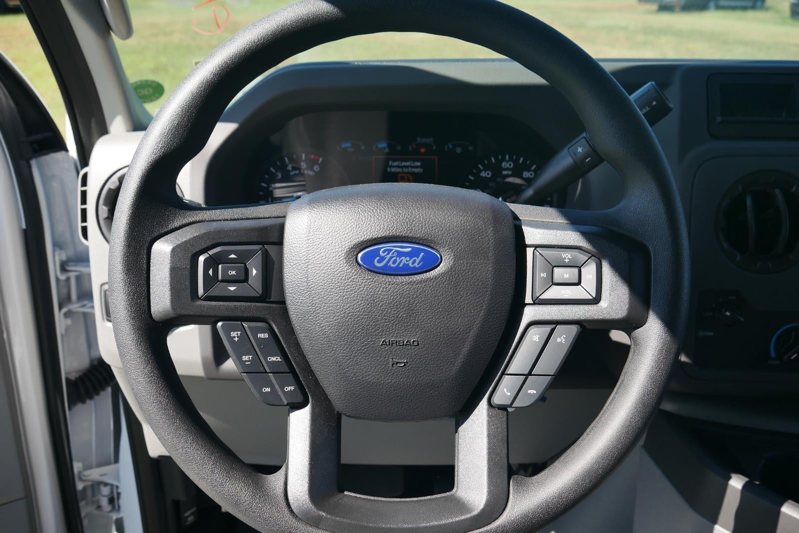 2025 Ford E-Series Cutaway 12' DEJANA DURA CUBE VAN BODY, ROLL UP