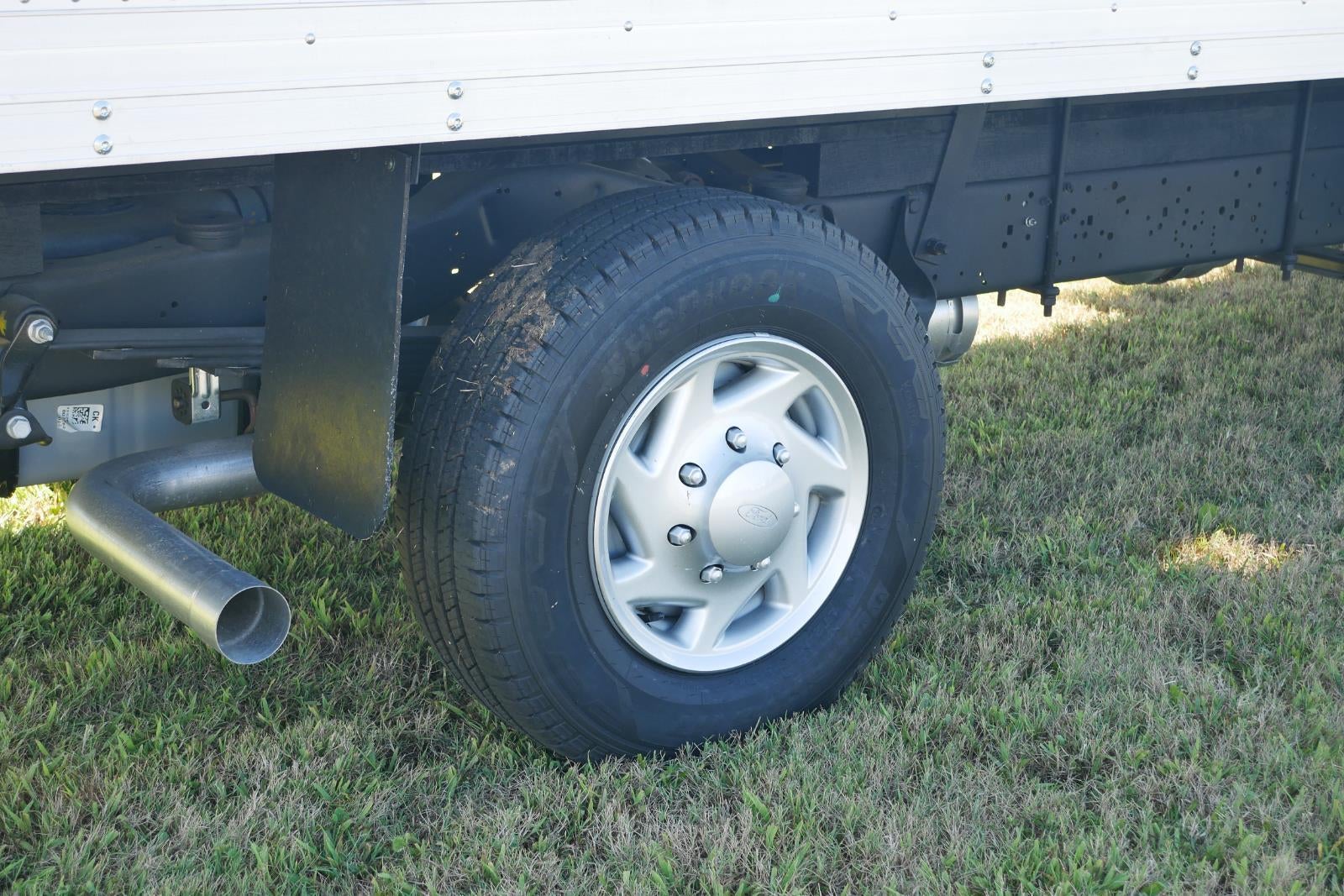 2025 Ford E-Series Cutaway 12' DEJANA DURA CUBE VAN BODY, ROLL UP