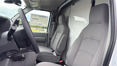 2027 Ford E305t E-350 SRW