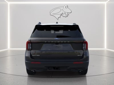 2026 Ford Explorer Xlt