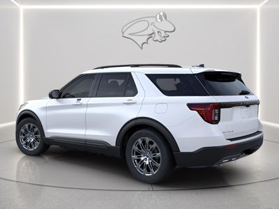 2026 Ford Explorer Xlt