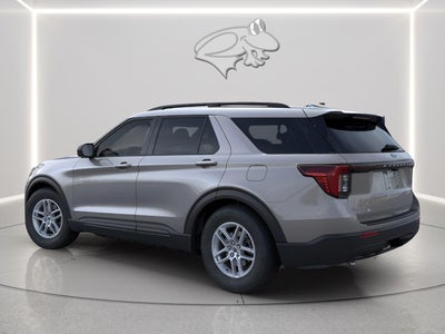 2026 Ford Explorer Xlt