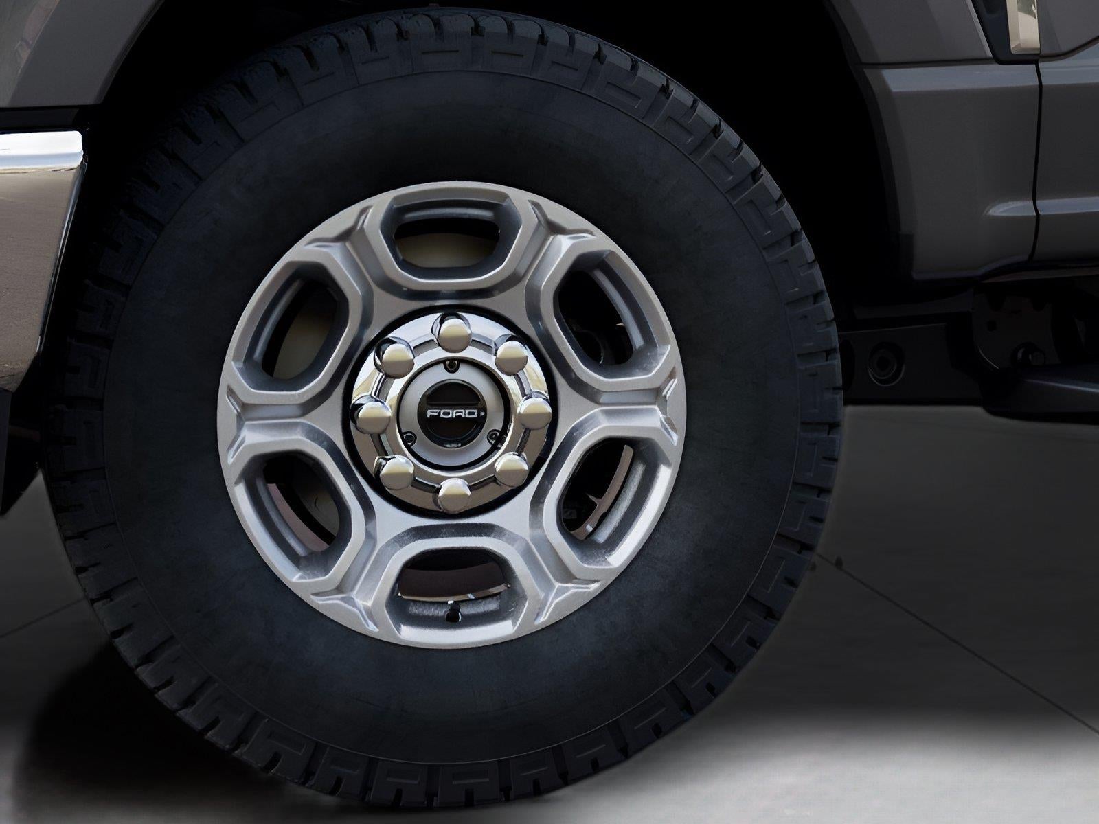 2027 Ford Super Duty F-250 XLT