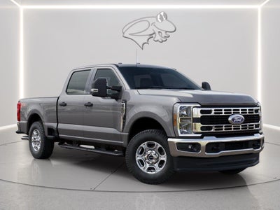 2027 Ford Super Duty F-250 XLT