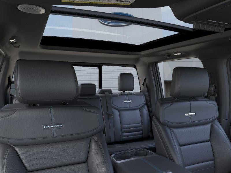 2025 Ford Super Duty F-250 Platinum