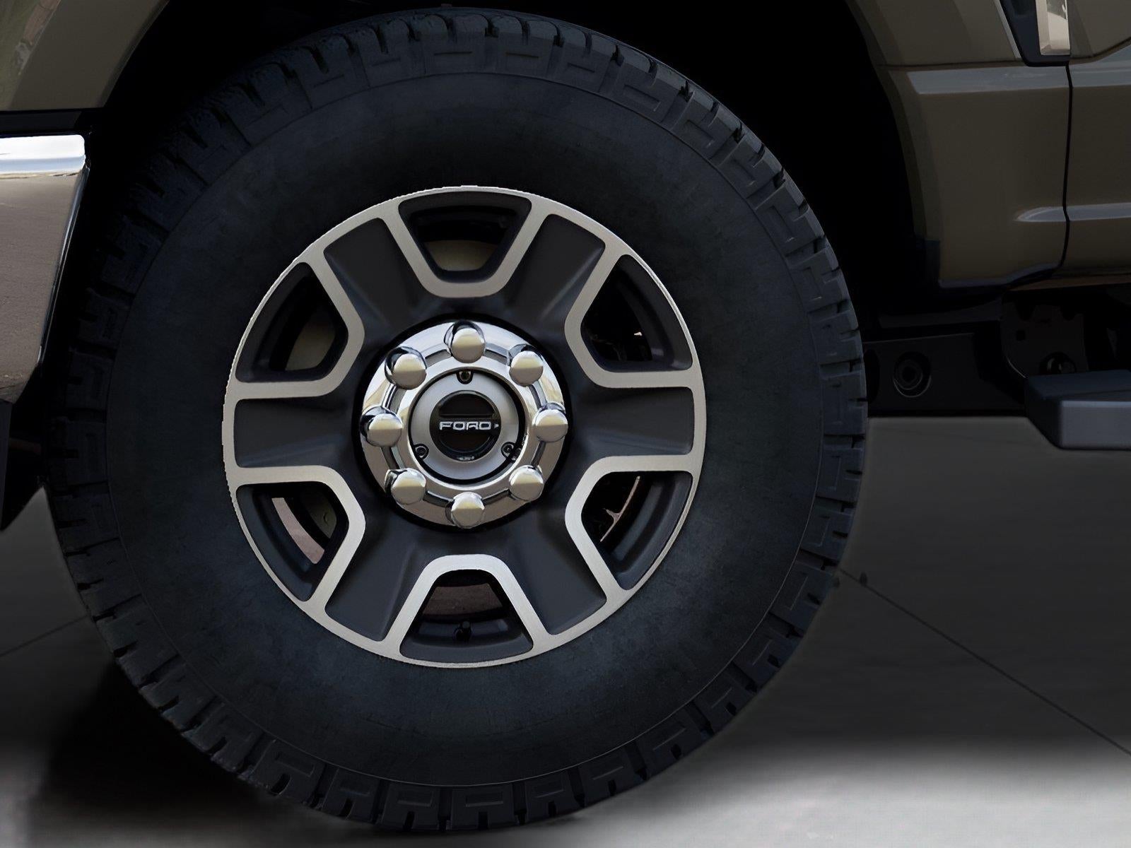 2027 Ford F-250 F-250® Lariat®