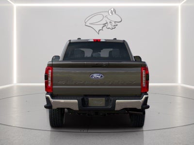 2027 Ford F-250 F-250® Lariat®