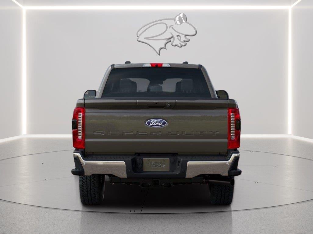 2027 Ford F-250 F-250® Lariat®