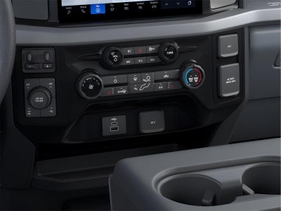 2026 Ford Super Duty F-350 XLT