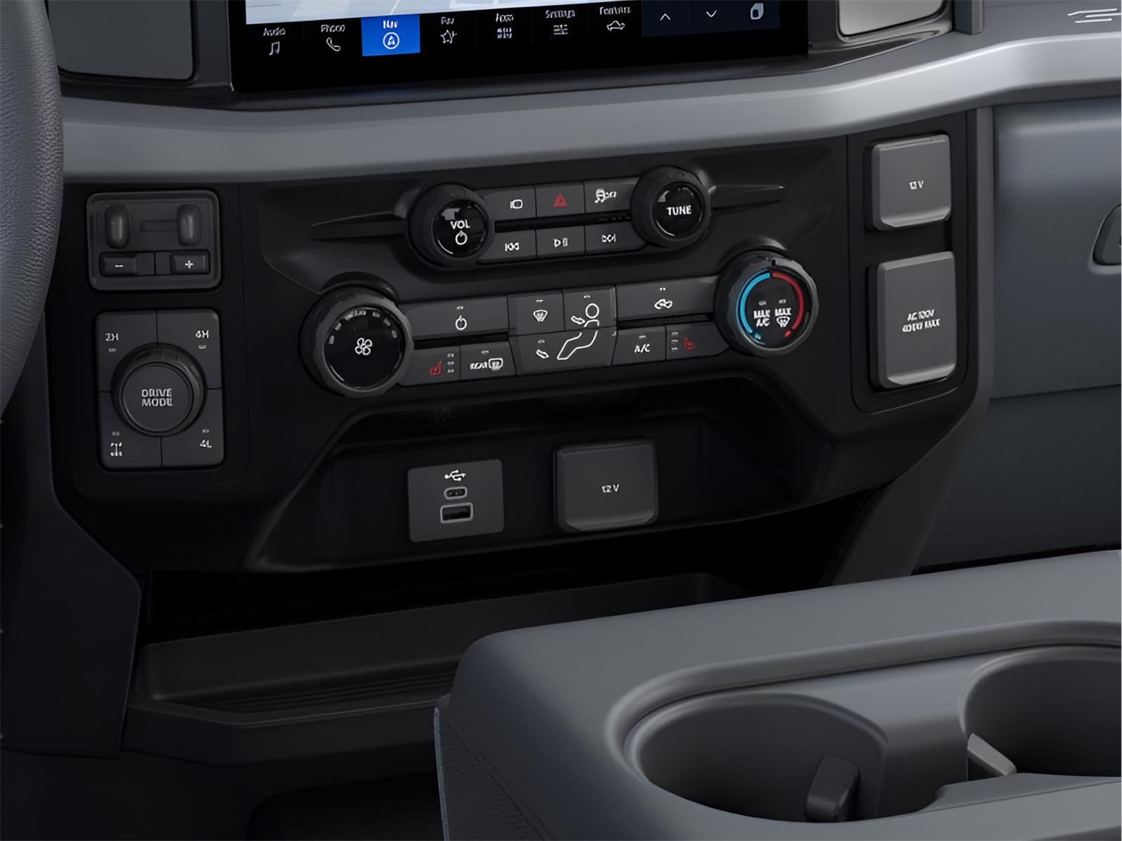 2026 Ford Super Duty F-350 XLT