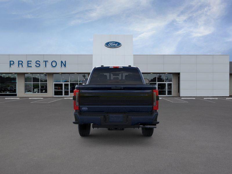 2025 Ford Super Duty F-350 Platinum