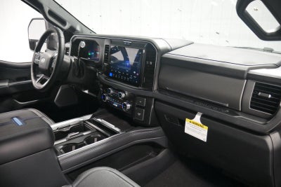 2025 Ford Super Duty F-350 DRW Platinum