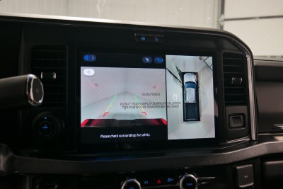 2025 Ford Super Duty F-350 DRW Platinum