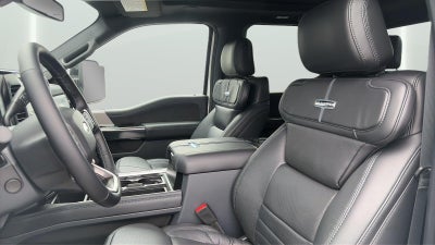 2027 Ford Super Duty F-450 Drw Platinum