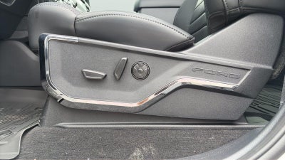 2027 Ford Super Duty F-450 Drw Platinum