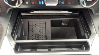 2027 Ford Super Duty F-450 Drw Platinum