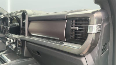 2027 Ford Super Duty F-450 Drw Platinum