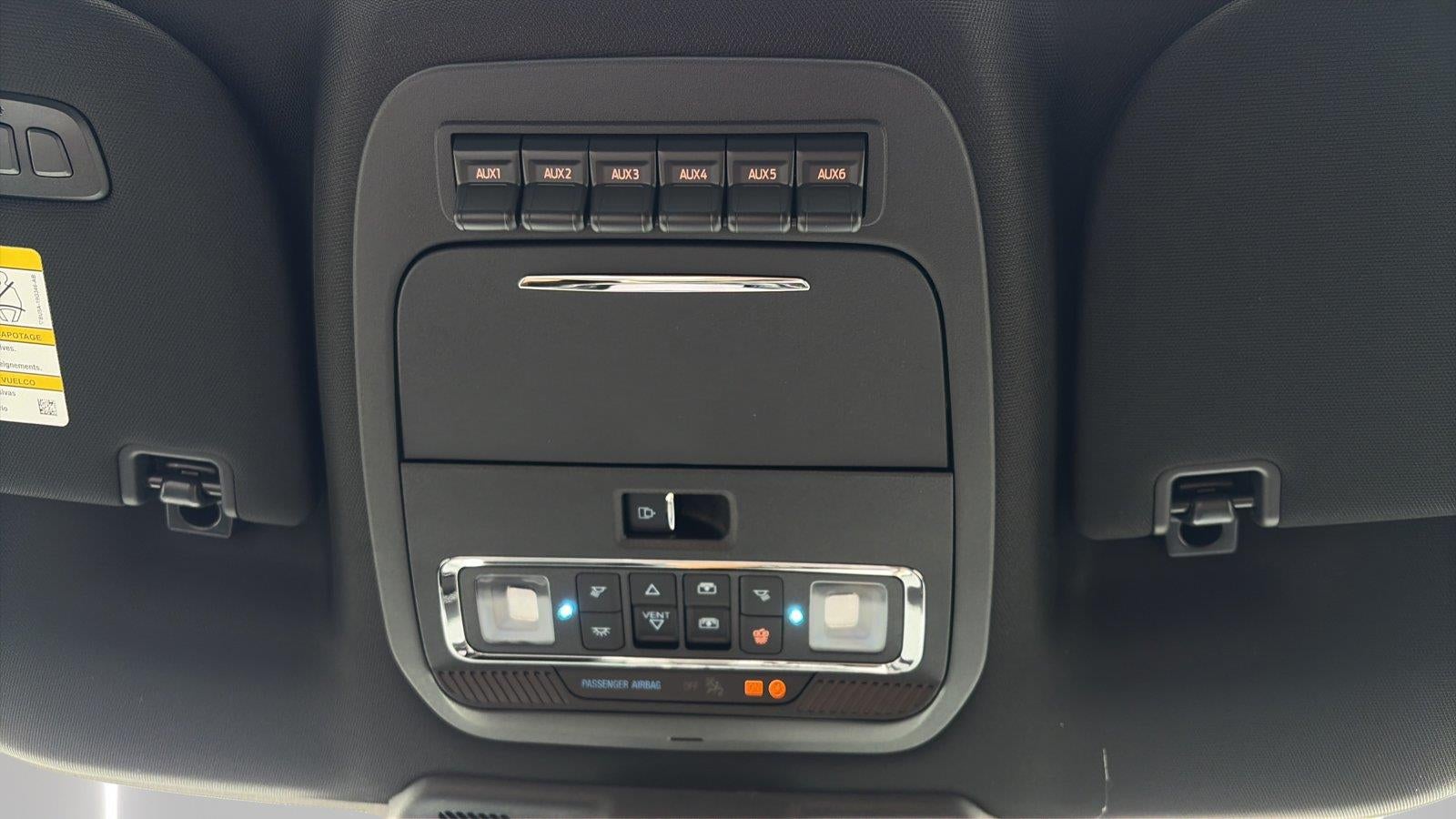 2027 Ford Super Duty F-450 Drw Platinum