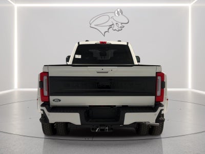 2027 Ford Super Duty F-450 Drw Platinum