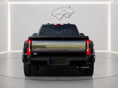 2027 Ford Super Duty F-450 DRW Platinum