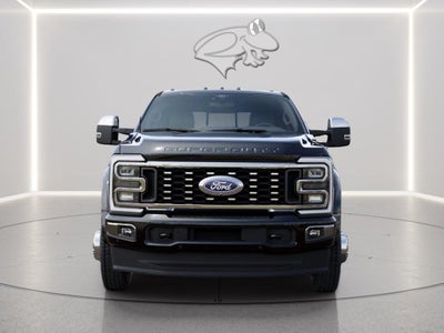 2027 Ford Super Duty F-450 DRW Platinum