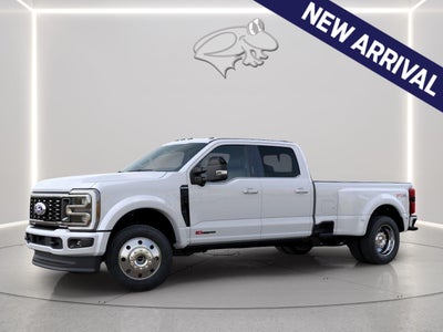 2027 Ford Super Duty F-450 DRW Platinum