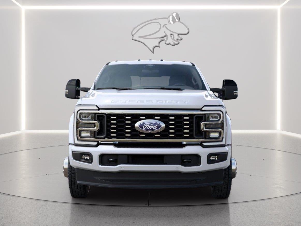 2027 Ford Super Duty F-450 DRW Platinum